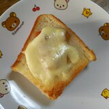 梅干マヨチーズトースト